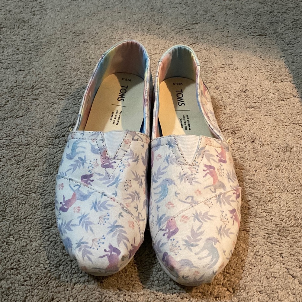 Unicorn Toms
